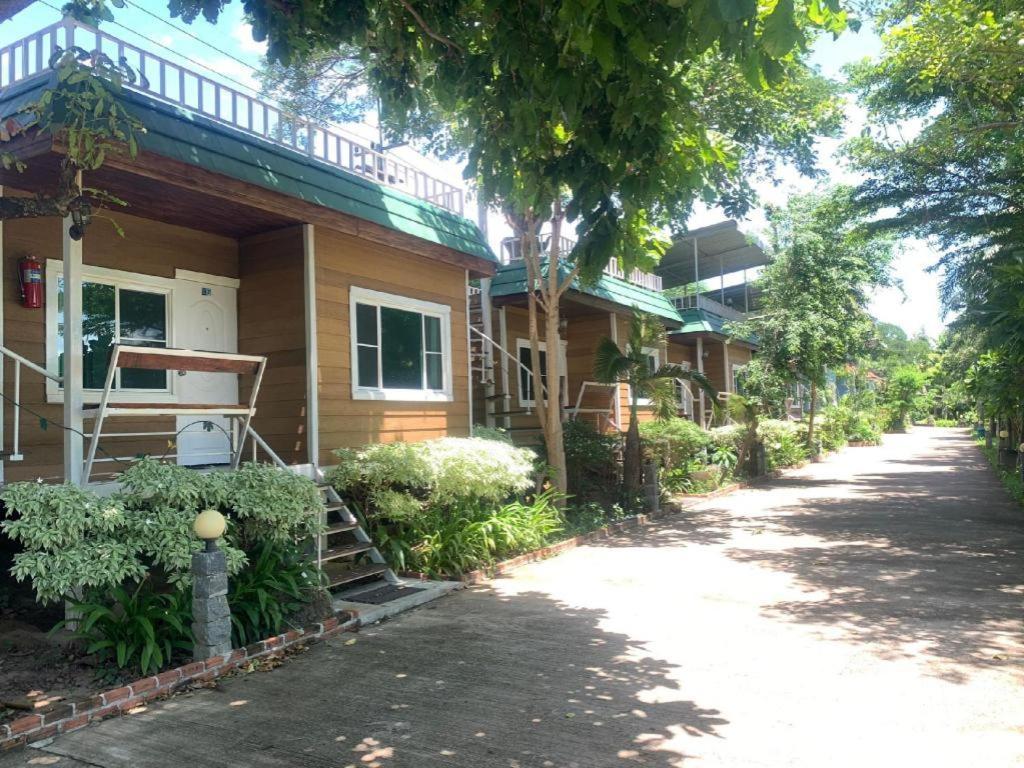 Pingview Villa Resort Tak Buitenkant foto