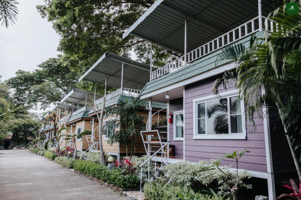 Pingview Villa Resort Tak Buitenkant foto
