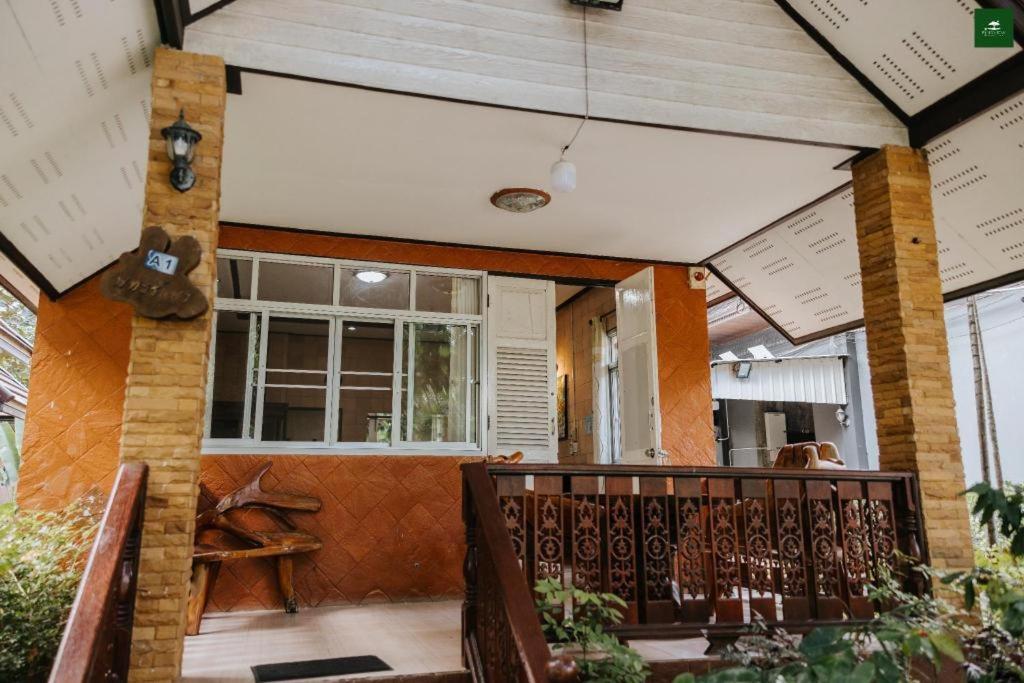 Pingview Villa Resort Tak Buitenkant foto
